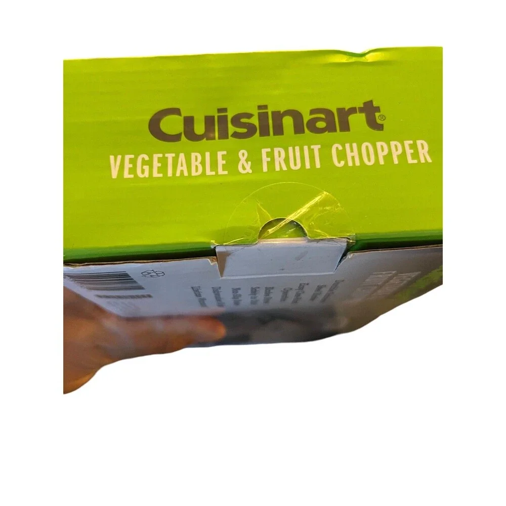 Cuisinart Vegetable and Fruit Chopper 4 pc Set (Cheese Too!)
